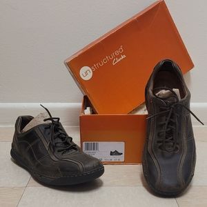 Mens Carks unstructured un.breaker, size 11 M, NuBuck, like new with box